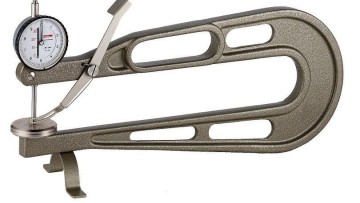 GRUBOŚCIOMIERZ J 300/30 