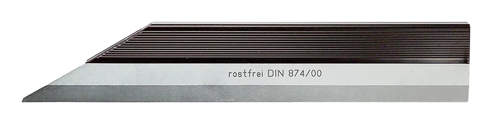 Liniał krawędziowy